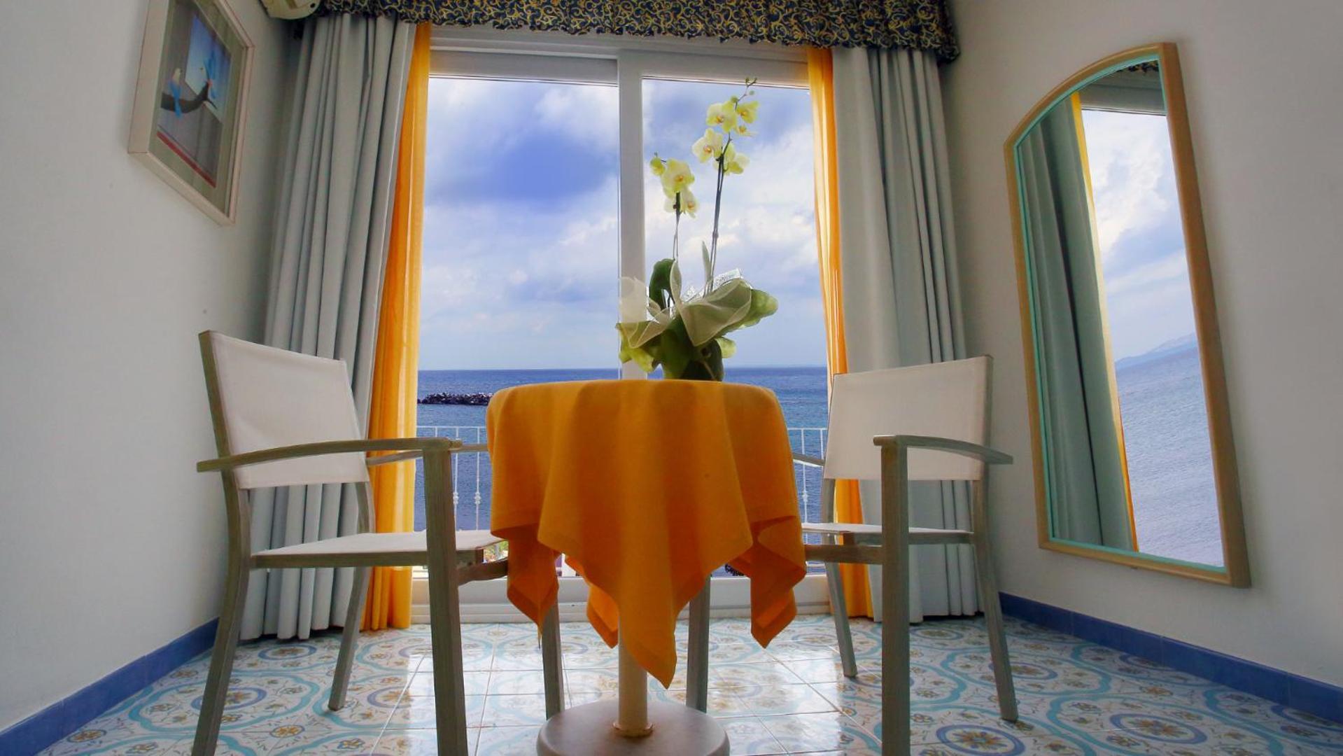 Hotel Solemare Beach & Beauty Spa Ischia Buitenkant foto