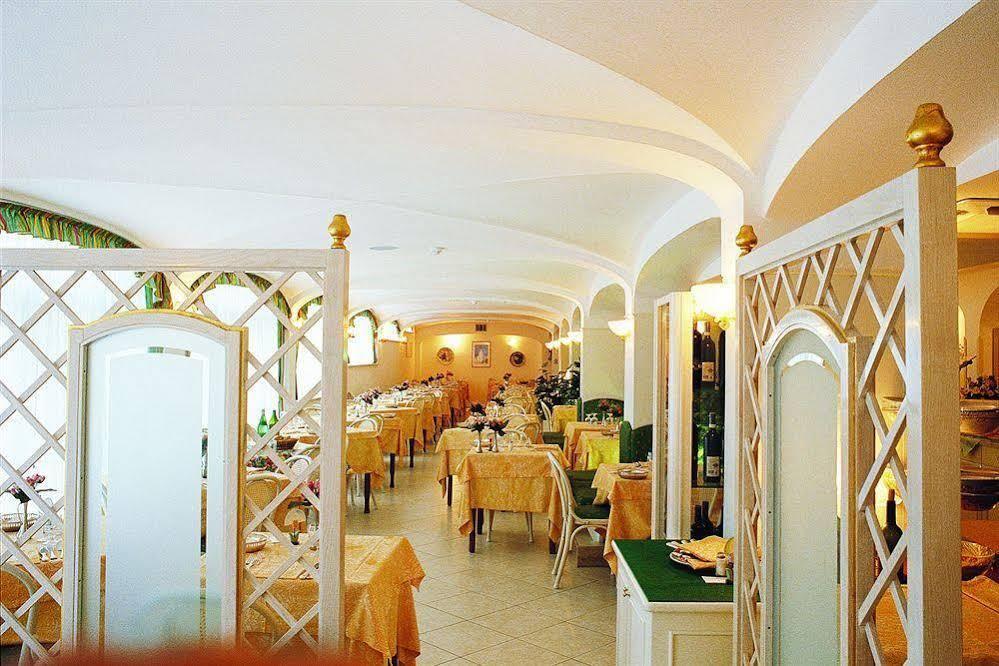 Hotel Solemare Beach & Beauty Spa Ischia Buitenkant foto