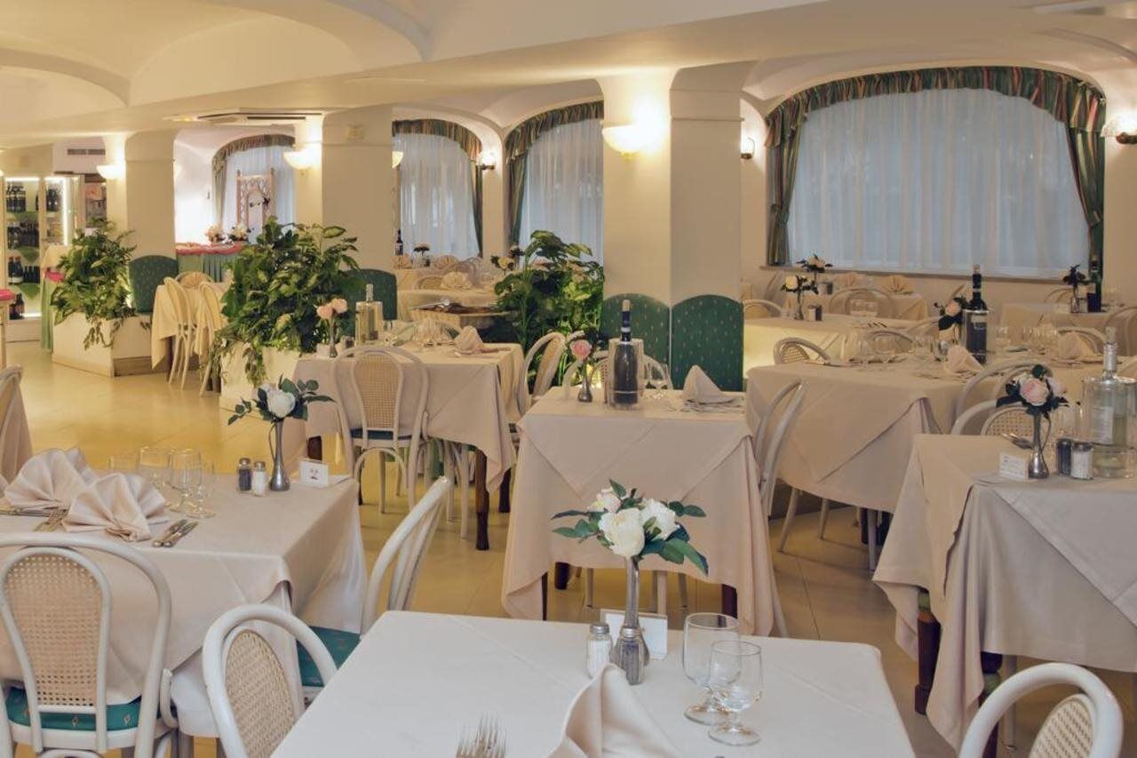 Hotel Solemare Beach & Beauty Spa Ischia Buitenkant foto